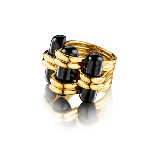 Verdura-Jewelry-Trio-Ring-Gold-Black-Jade