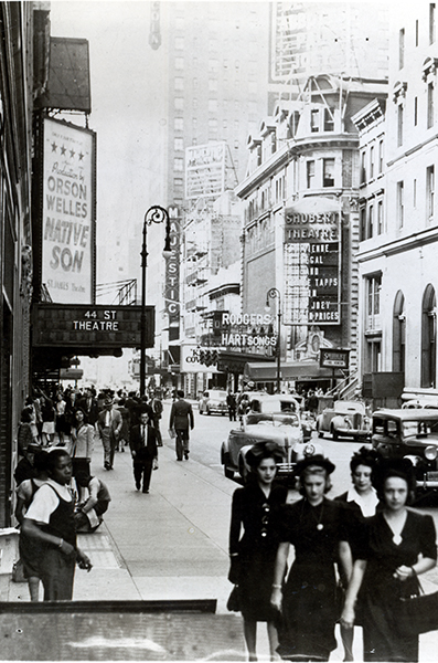44thStLookingWestFrom7thAve1941-Cropped